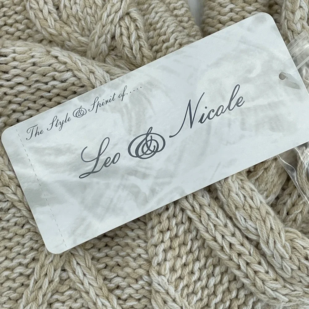 NWT Womens Cable Knit Cropped Cardigan Sweater Sz Small Oat Beige Chunky Neutral - Picture 6 of 10